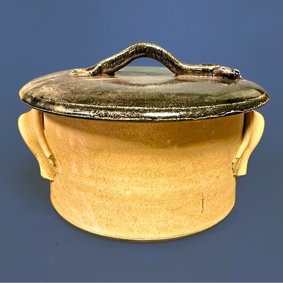 Vintage Carstanjen Art Pottery Clay Ceramic Bowl With Black Lid - Picture 5 of 17